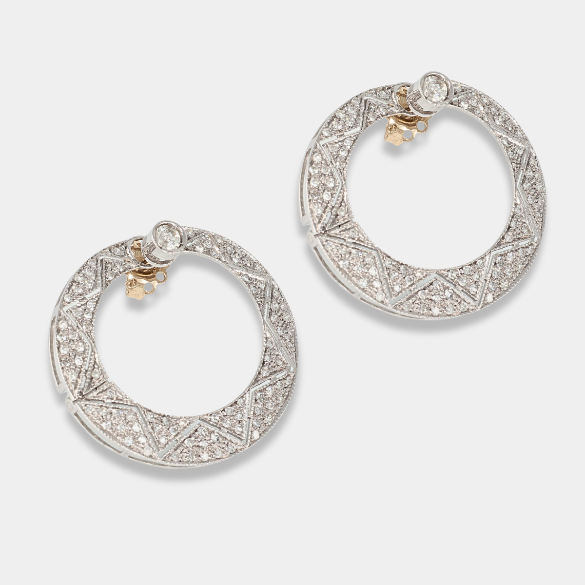 Orecchini in oro bianco con diamanti