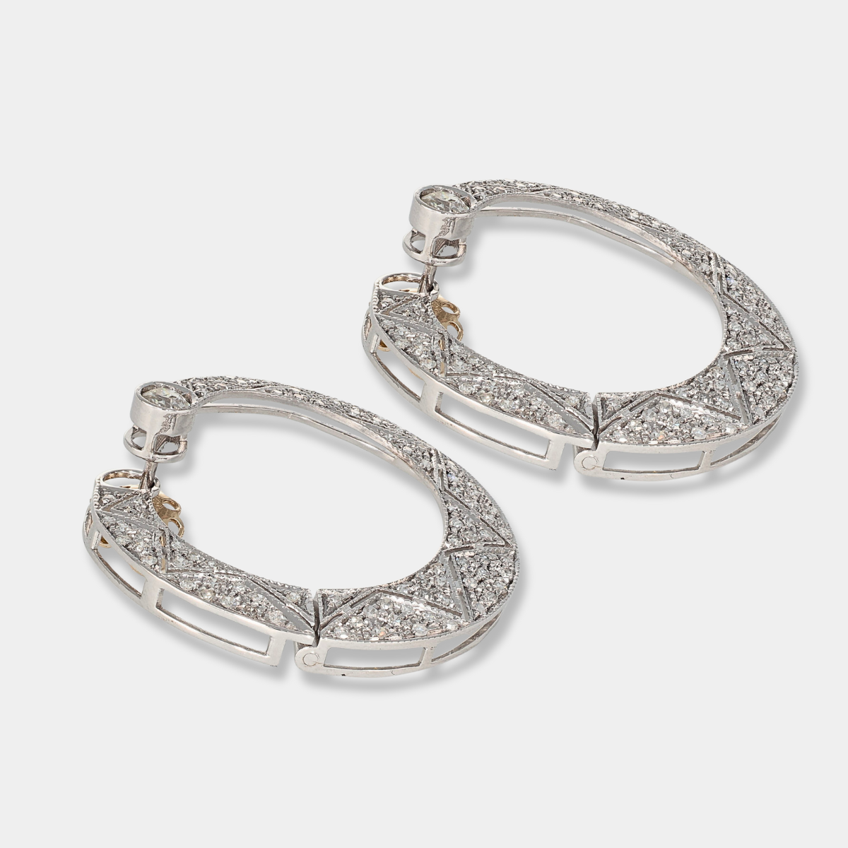 Orecchini in oro bianco con diamanti